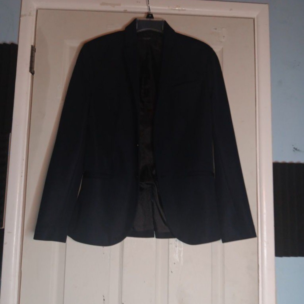 ZARA essentials USA SUIT S
